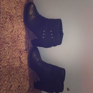 Ankle boots